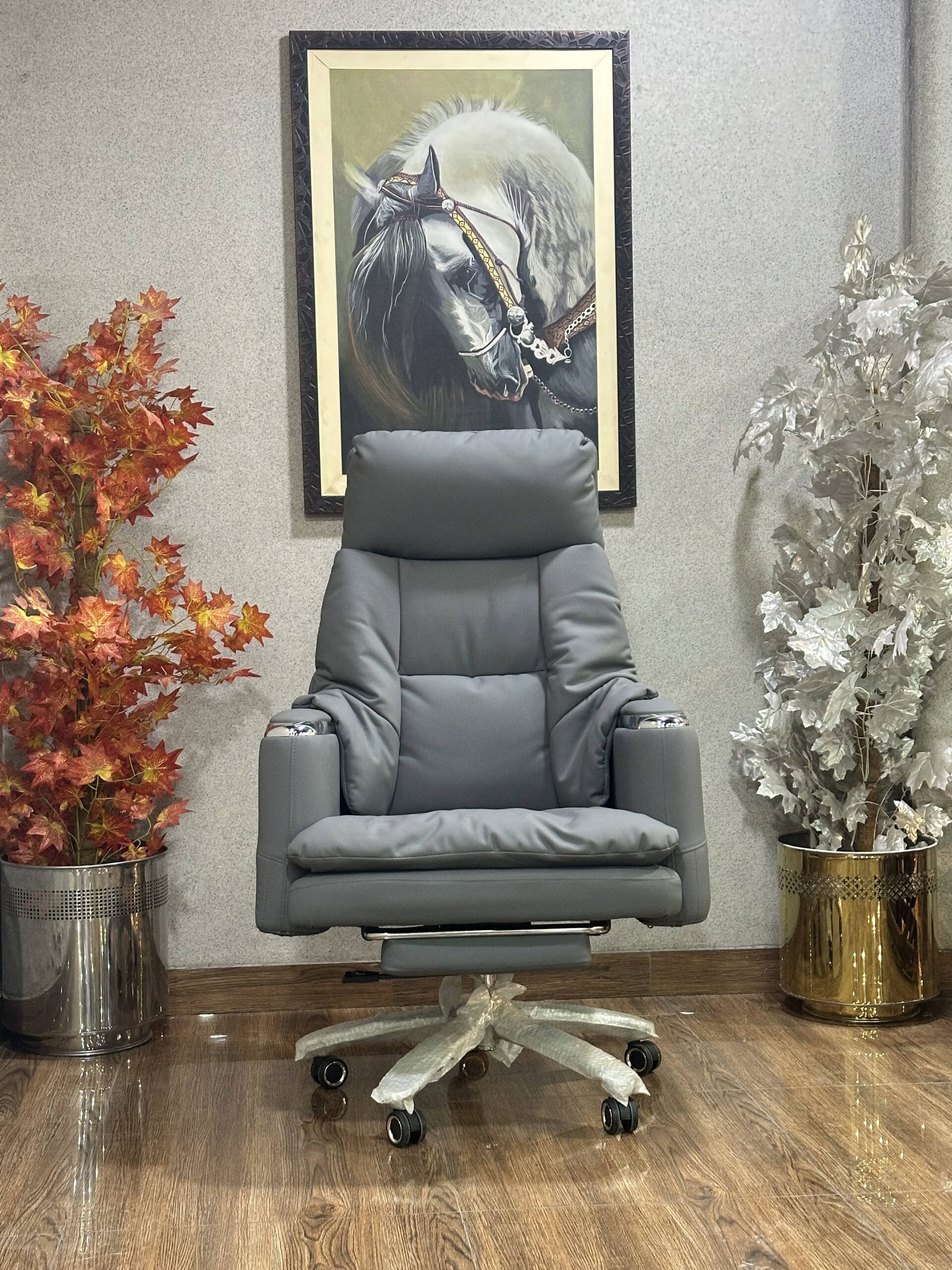 The Chairman's Edge Grey CEO Chair AC-10 - Image 2