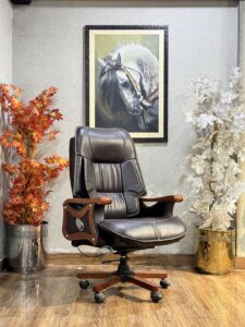Sandhurst CEO Chair AC-07