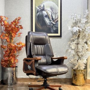 Sandhurst CEO Chair AC-07