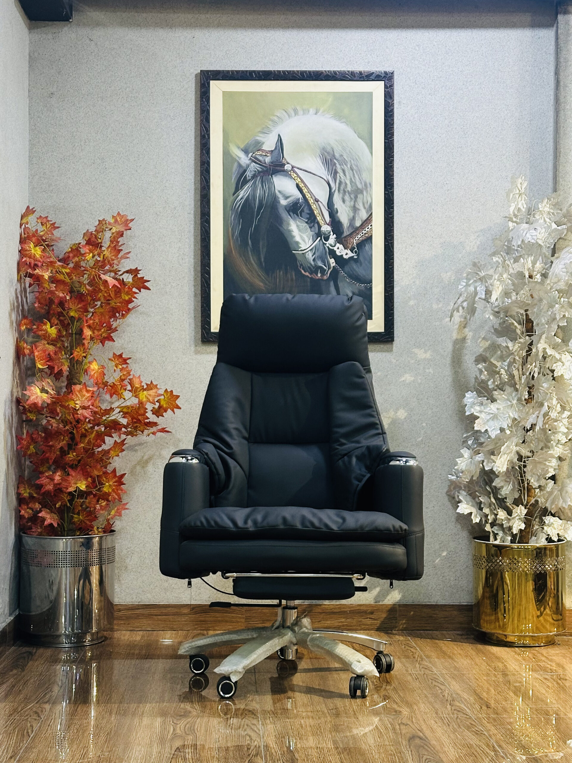 The Chairman's Edge Black CEO Chair AC-13 - Image 2
