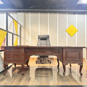 Regal Heritage Executive Desk ET-15