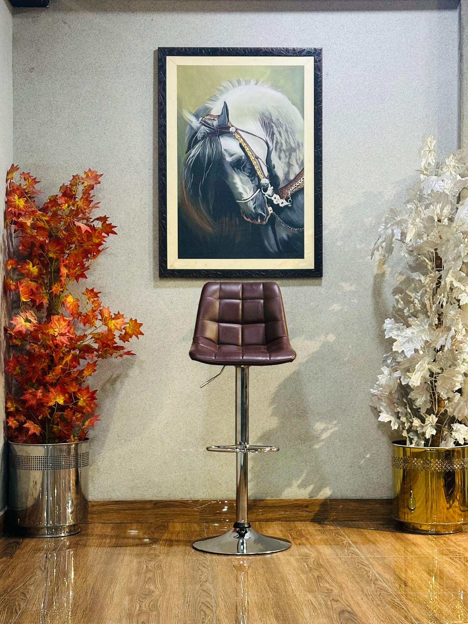 Chesterfield Swivel Bar Stool with Chrome Pedestal ST-05 - Image 2