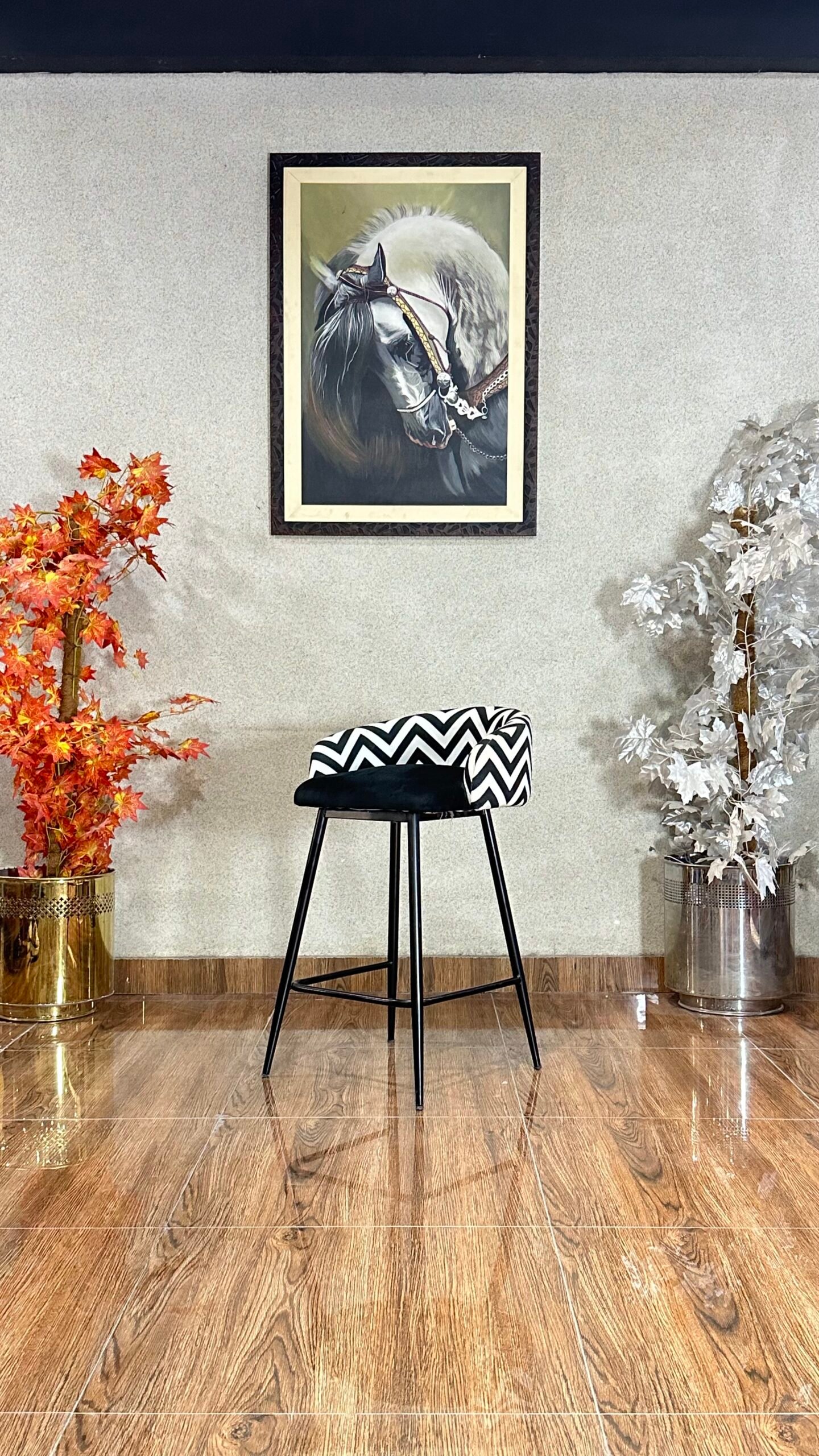 Modern Black & White Upholstered Bar Stool ST 09